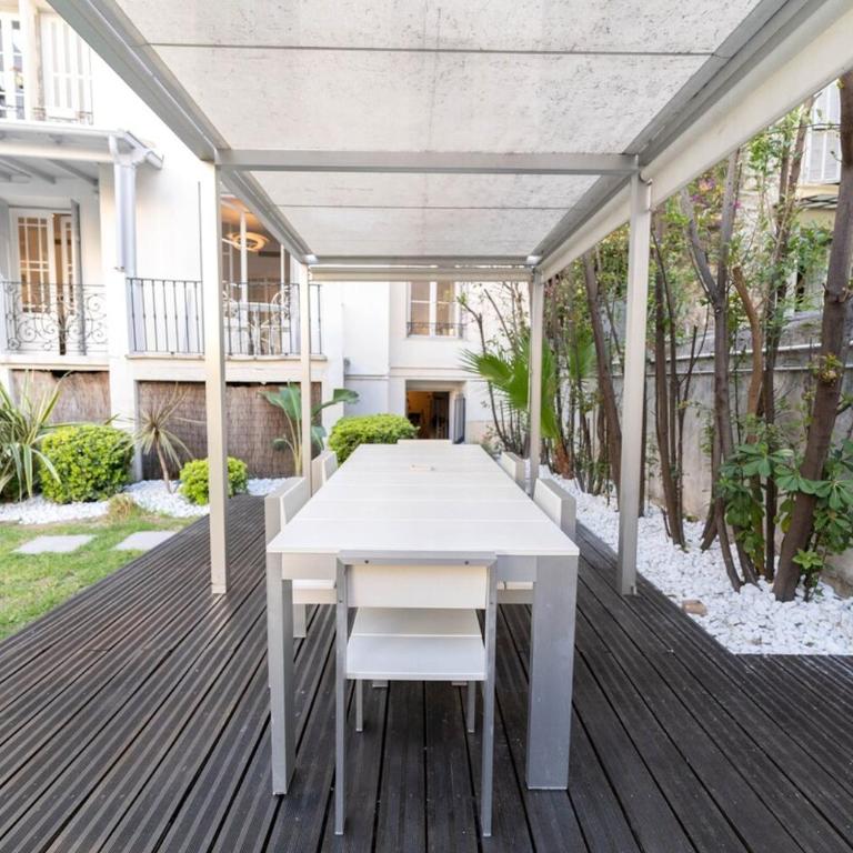 Superbe appartement avec jardin piscine, garage - Apartamento - 5