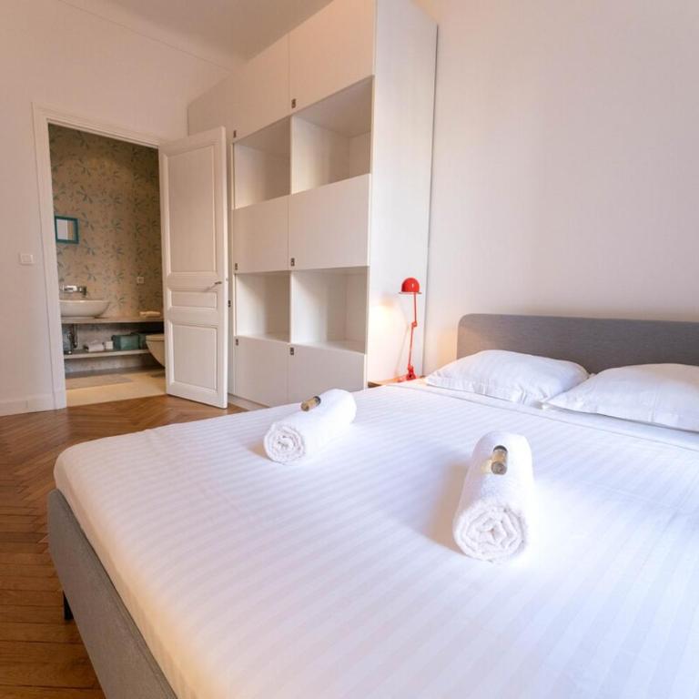 Superbe appartement avec jardin piscine, garage - Apartamento - 17