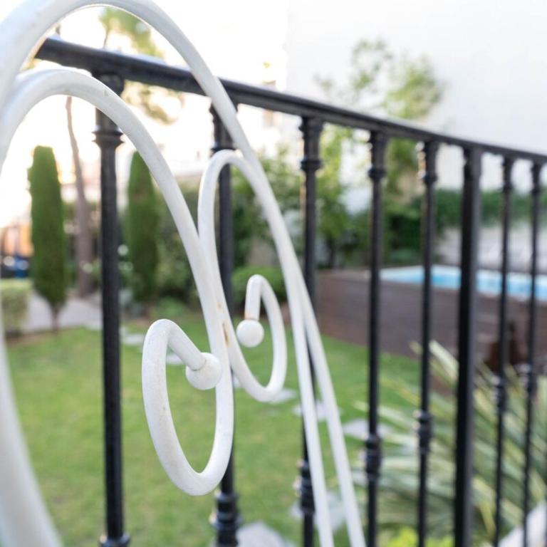 Superbe appartement avec jardin piscine, garage - Apartamento - 31