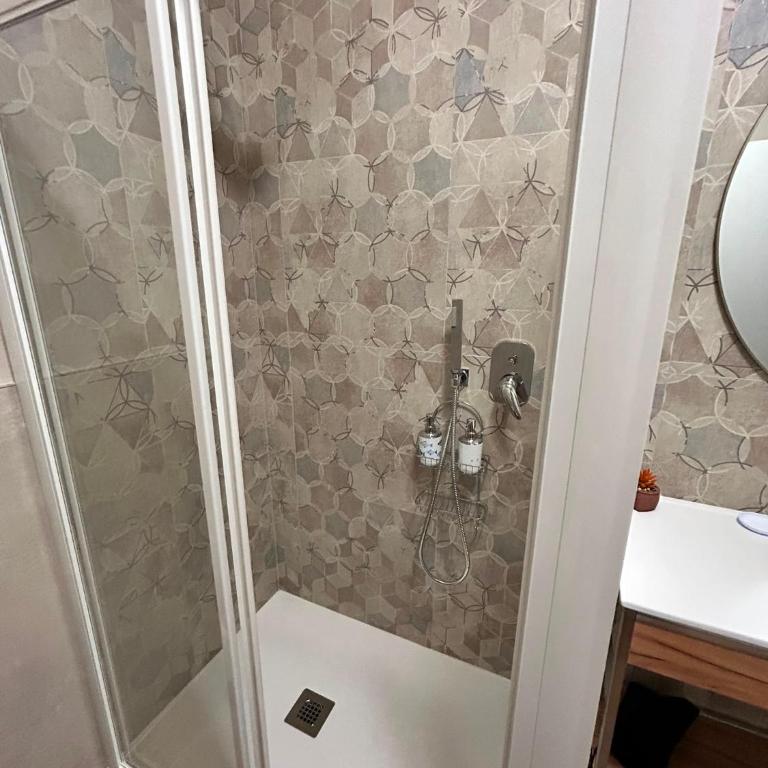 Grisoni Brothers' Lake House - Grisoni Streetview - Appartamento Deluxe con 1 Camera da Letto e Vista Città - 32