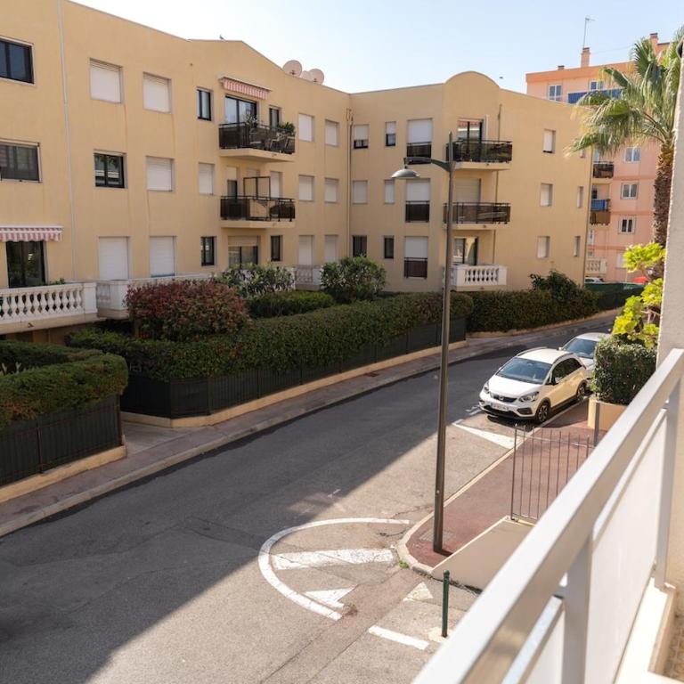 Studio cosy et lumineux, Piscine, Proche gare - Appartamento - 30
