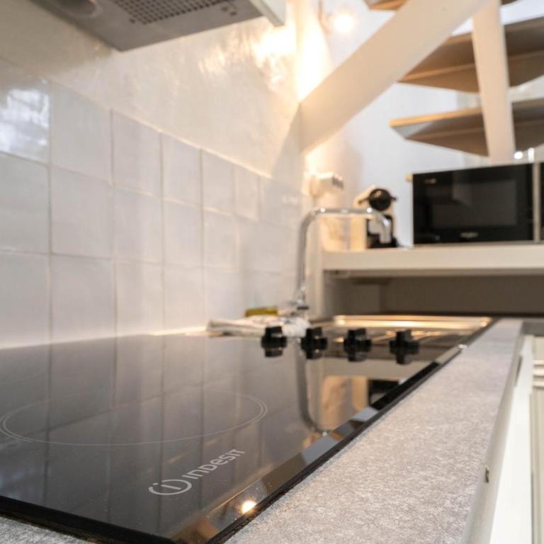 BC Spacieux et atypique 3P, Vieille-Ville - Appartement 2 Chambres - 13