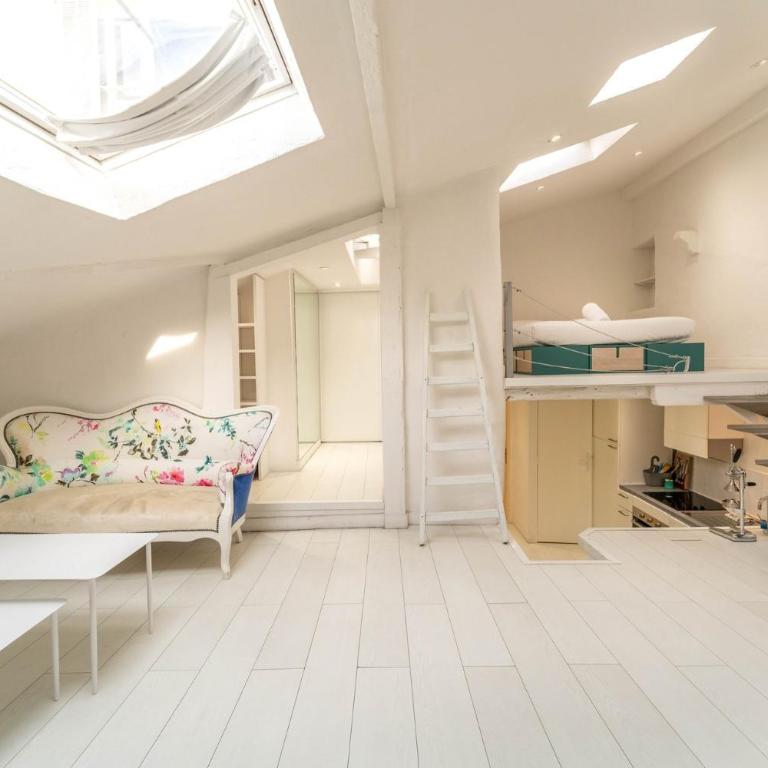 BC Spacieux et atypique 3P, Vieille-Ville - Appartement 2 Chambres - 1