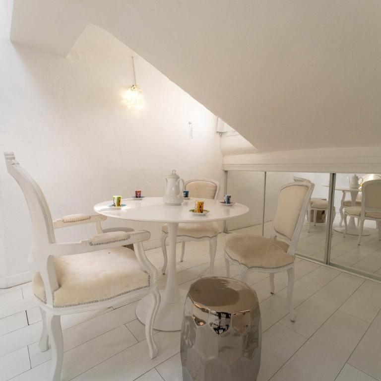 BC Spacieux et atypique 3P, Vieille-Ville - Appartement 2 Chambres - 17