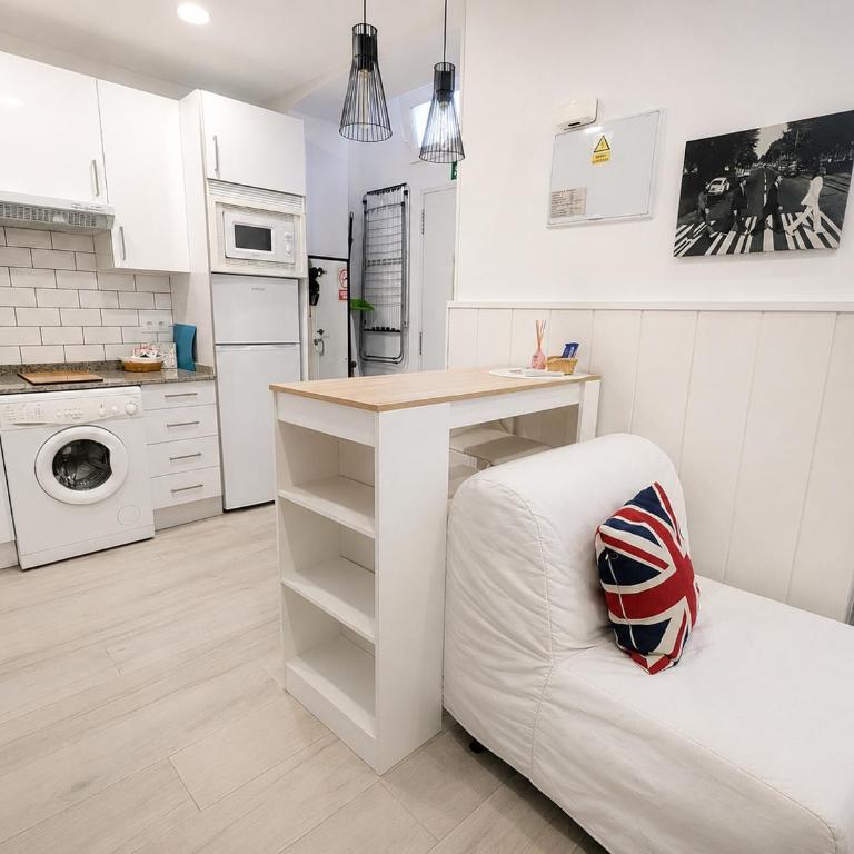 Loft cerca de plaza de toros - Apartamento de 1 dormitorio - 2