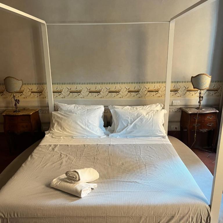 Residenza Santa Caterina - Doppelzimmer mit Himmelbett - 8