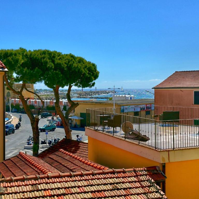 Porto di Mare - One-Bedroom Apartment with Sea View - 1