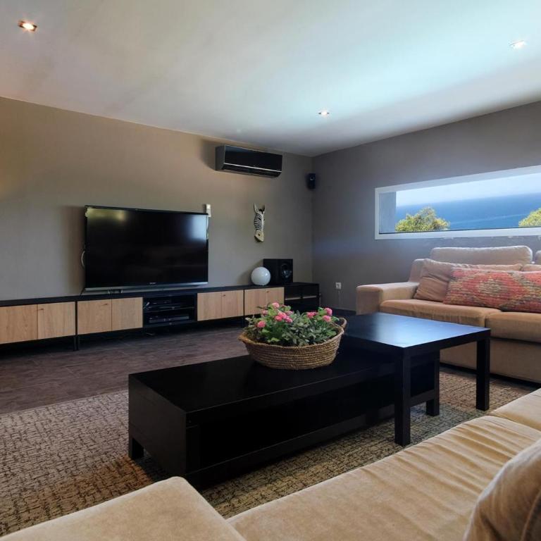 REF. 6 VILLA TARA - Casa de 5 dormitorios - 48