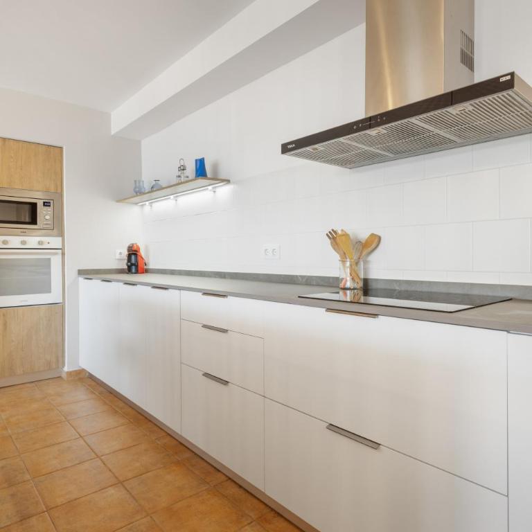 Mora Beach - Deluxe-Haus mit 4 Schlafzimmern – Meerblick - 15