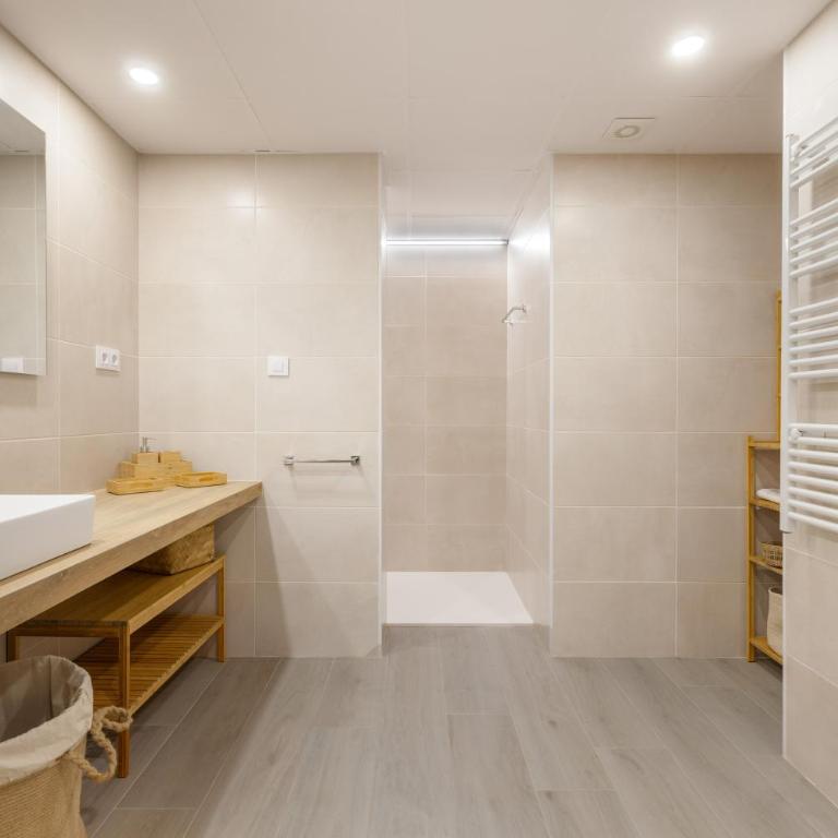 Mora Beach - Deluxe-Haus mit 4 Schlafzimmern – Meerblick - 20