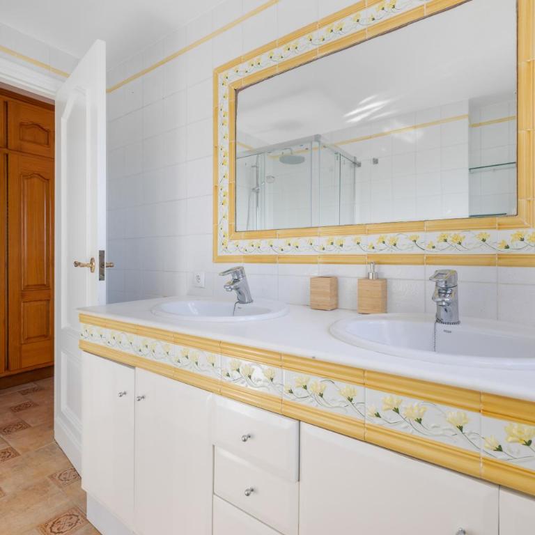 Mora Beach - Deluxe-Haus mit 4 Schlafzimmern – Meerblick - 31