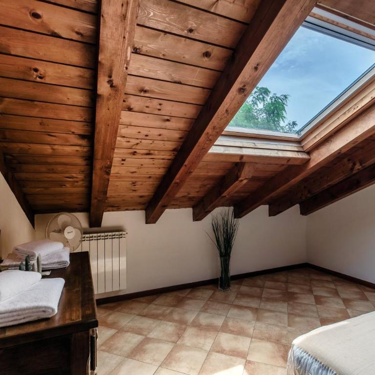 Casa Negrana by Quokka 360 - Lake View Stay in Gravedona - Appartamento con 2 Camere da Letto e Vista Lago - 24