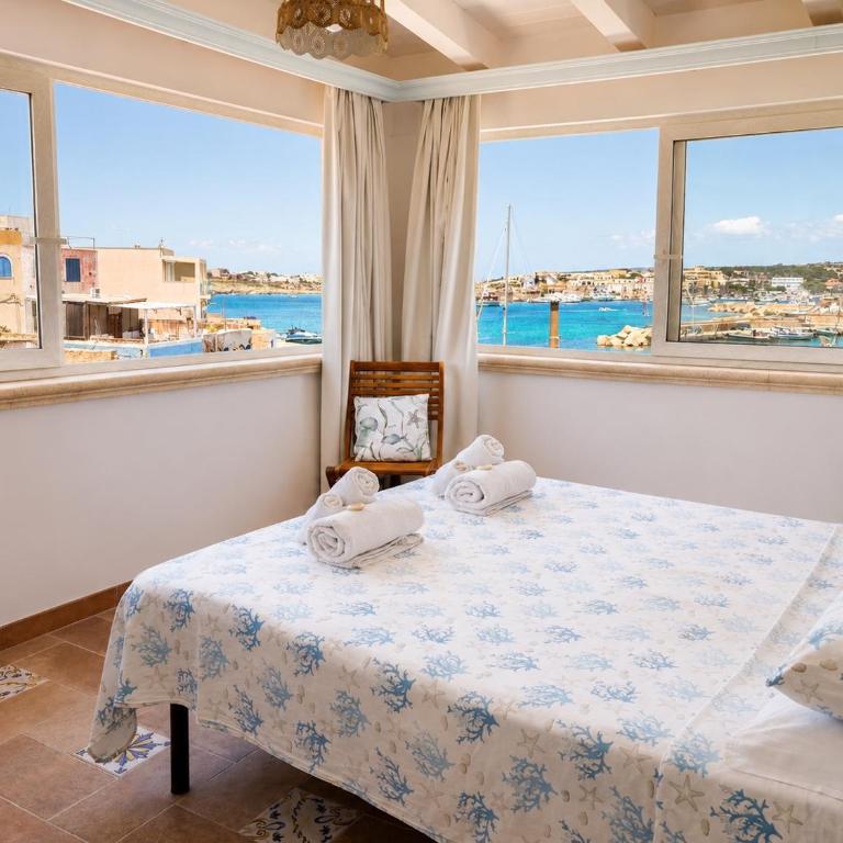 B&B Una favola di mare - Deluxe Double Room with Sea View - 1
