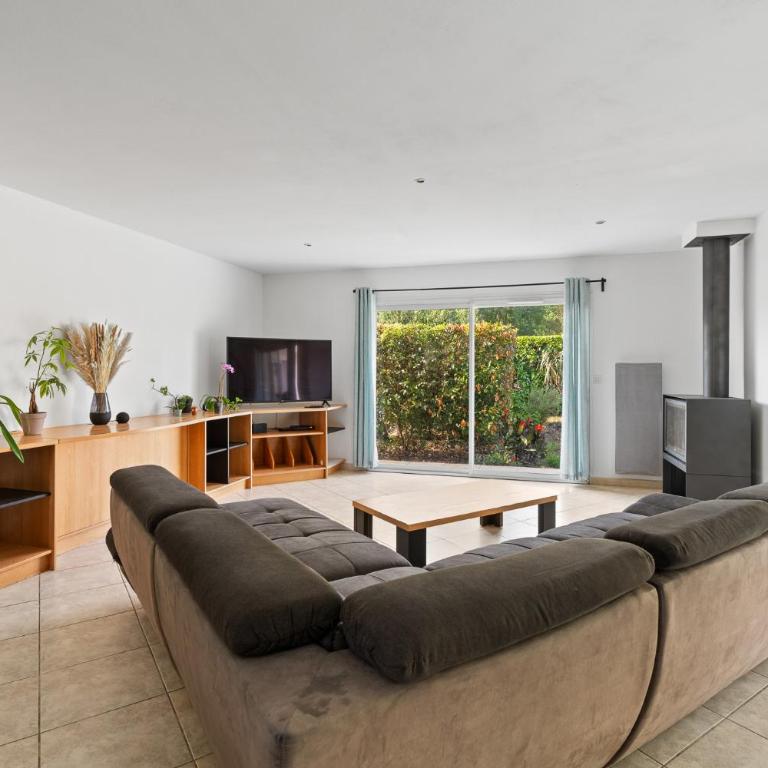 Villa familiale Piscine & grand jardin - Villa with Private Pool - 11