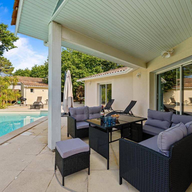 Villa familiale Piscine & grand jardin - Villa with Private Pool - 13