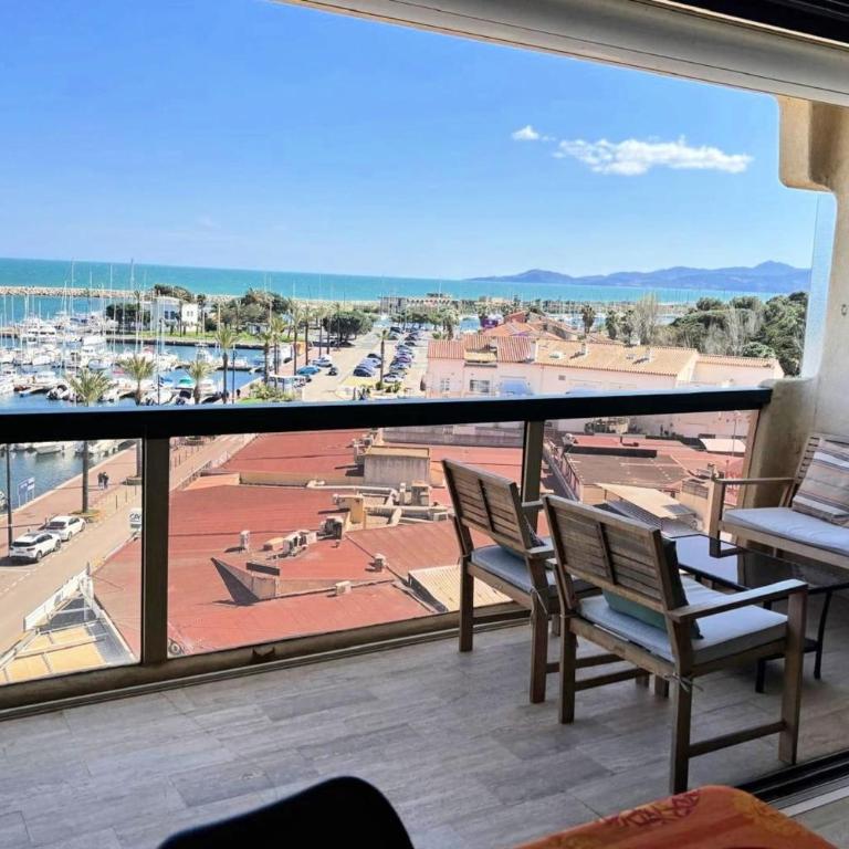 2-bedroom apartment - sea view - Apartment - 8