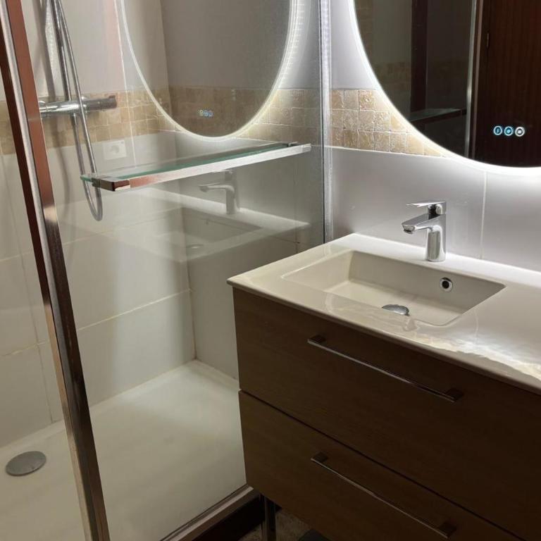 2-bedroom apartment - sea view - Apartment - 12