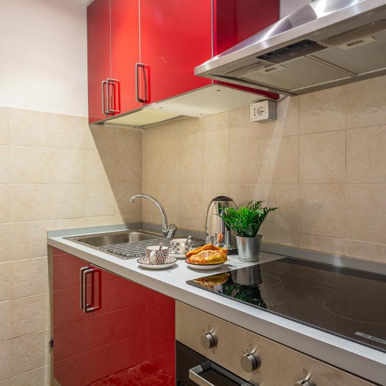 iFlat Elegant Stay in a Historic Roman Palace - Appartamento con 2 Camere da Letto - 4