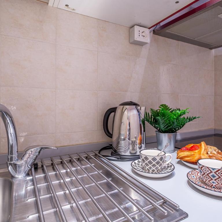iFlat Elegant Stay in a Historic Roman Palace - Appartamento con 2 Camere da Letto - 13
