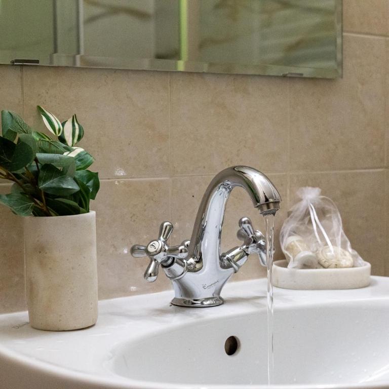iFlat Elegant Stay in a Historic Roman Palace - Appartamento con 2 Camere da Letto - 18
