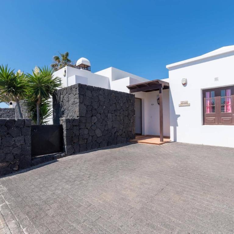Villa Papagayo by Villa Plus - Villa - 21