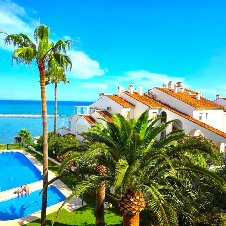 Apartamento en Benalmádena en la playa con piscina Frontal al mar - Apartment mit 2 Schlafzimmern - 2
