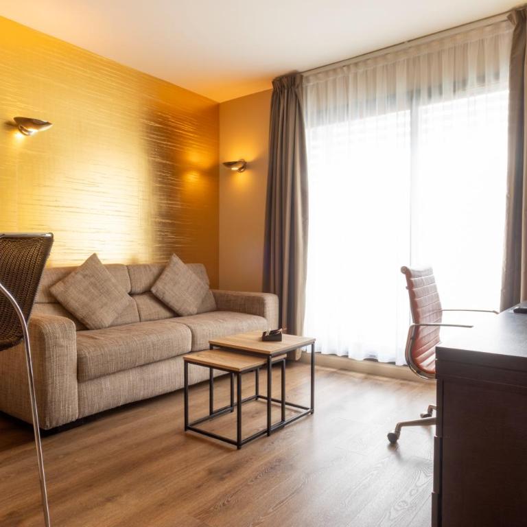 Appart Hôtel Clément Ader - Appartement 1 Chambre et Salon avec Canapé-Lit - 6