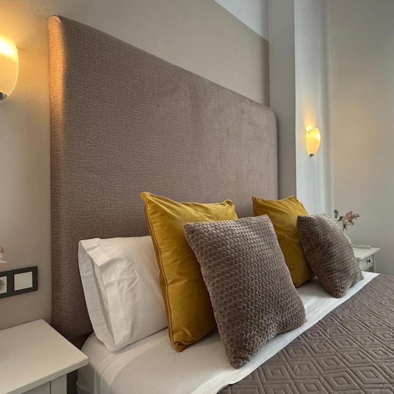 Quiet Apartment in the Heart of Malaga POOL & FREE PARKING - Apartamento de 1 dormitorio - 2