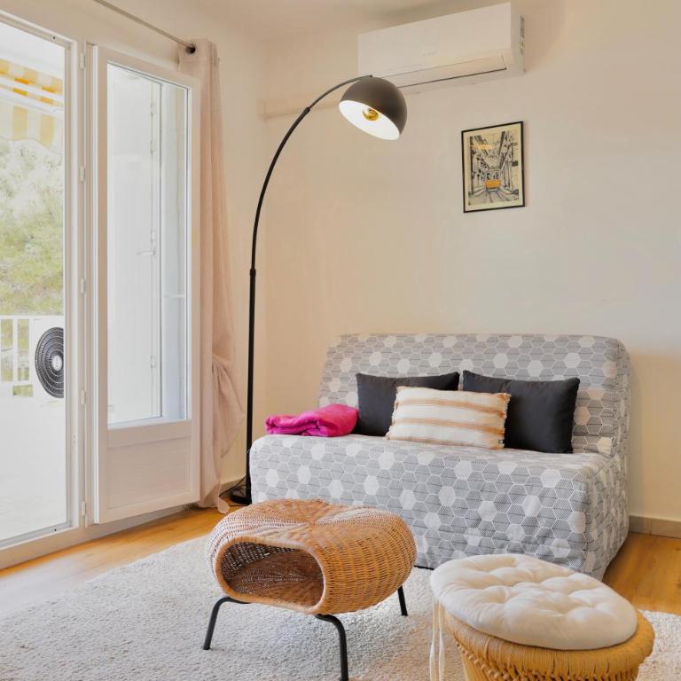 Le balcon sur les sablettes, plage à pied et clim - Appartement - 4