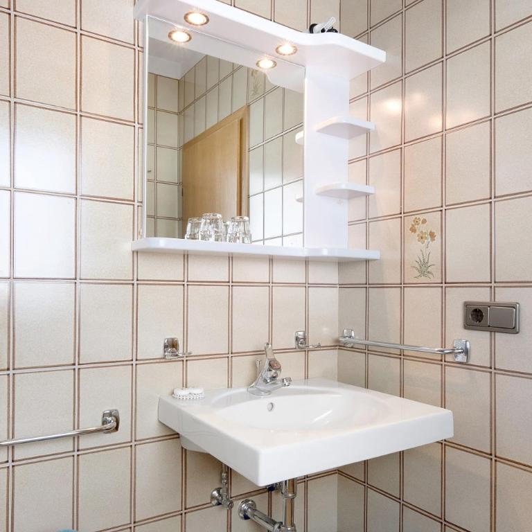 Residence Spisshof - Appartement 1 Chambre Supérieur avec Balcon - 26