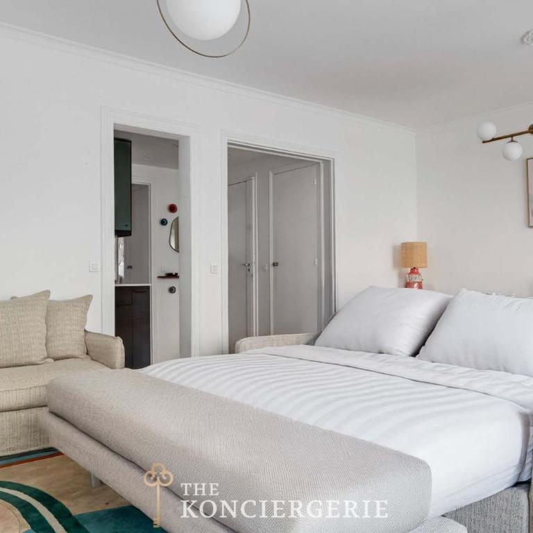 Appartement de 3 chambres avec Balcon à proximité de l'Arc de triomphe - Appartement - 1