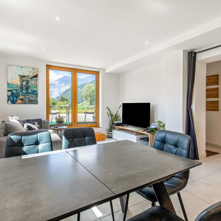 Schwarm Haus Apartment Saalfelden - Two-Bedroom Deluxe Apartment with Garden View - 14