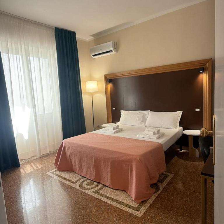 Jayrò Smart Hotel Gallipoli Centro - Camera Matrimoniale - 4