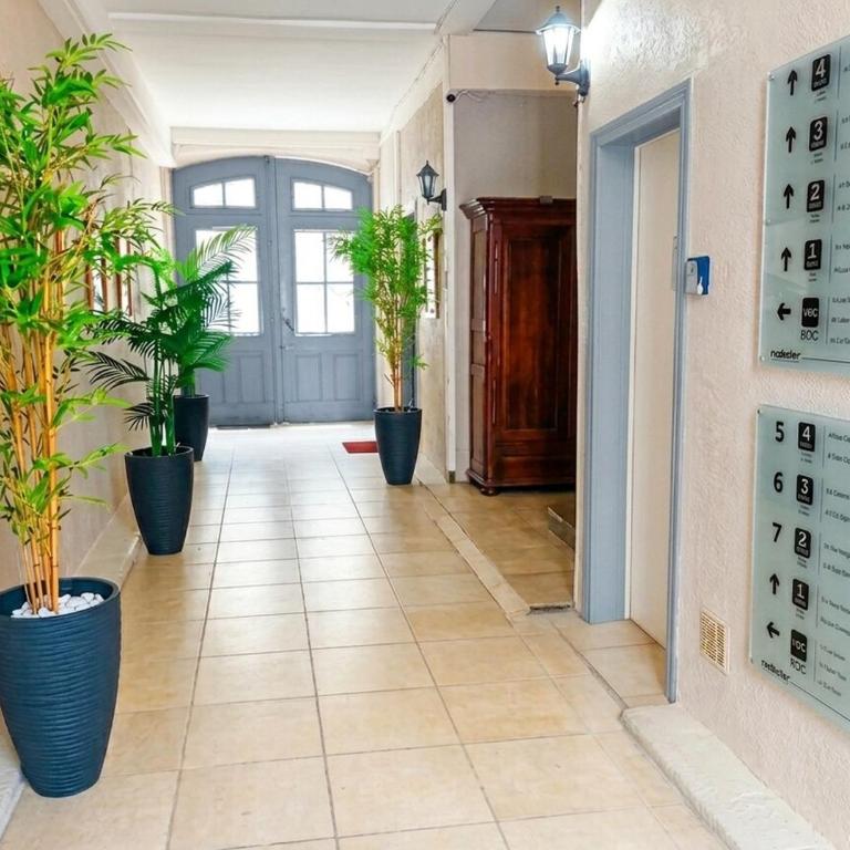 "Le Colombier"-Meublé de Tourisme 3 étoiles -Résidence "Les Logis de Béziers"-Garage optionnel-Cœur de ville-Plages à 16km ! - Appartamento - 28