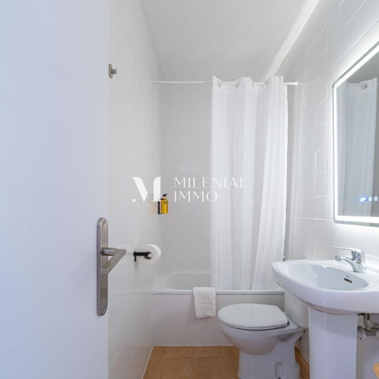 Milenial Immo- 2C Apartmento a 100 metros del mar y paseo marítimo Santa Margarita, Roses - Apartamento de 1 dormitorio con balcón y vistas al mar - 13