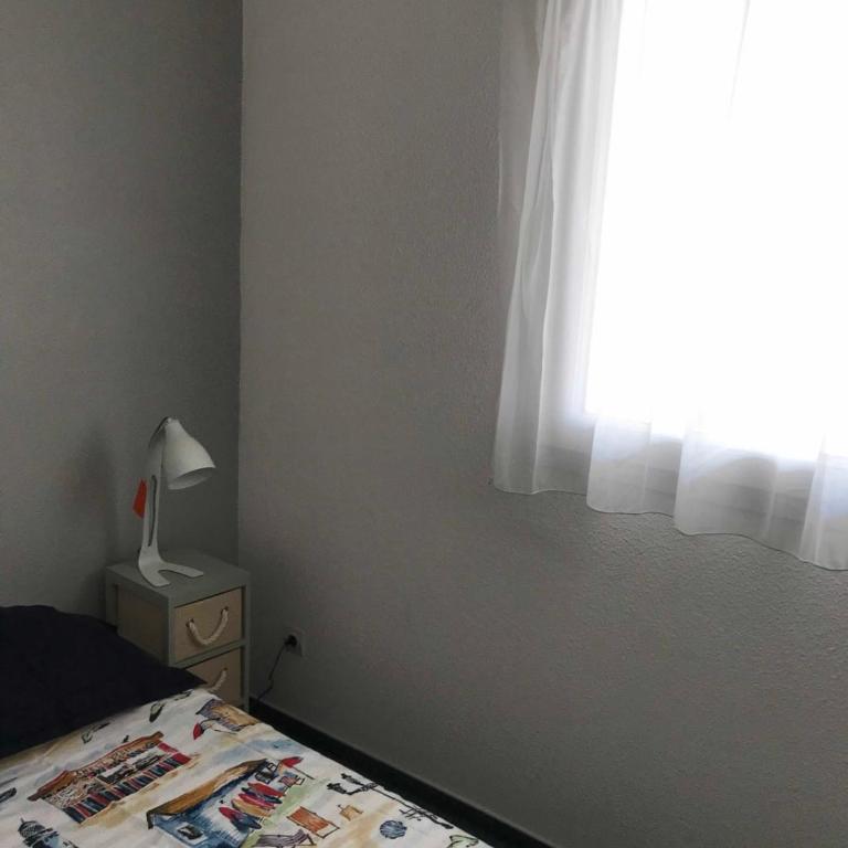 Appartement avec balcon et piscine partagée - Appartement - 15