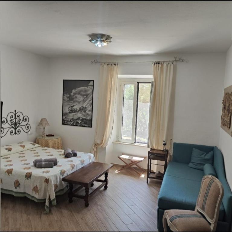 Le 25 Tartarughe - Ampia Camera Matrimoniale - 2