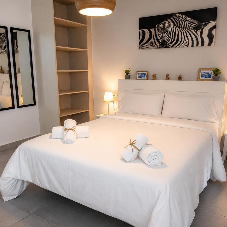 Villa Esperanza by Villalia con piscina climatizada y cama balinesa - Villa with Private Pool - 2