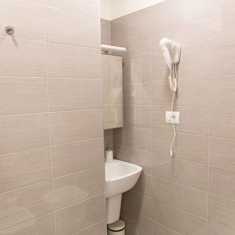 Metronia Guest House - Camera Matrimoniale - 2
