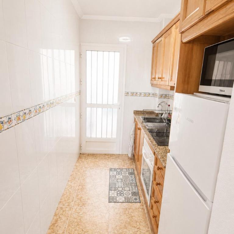apartamento Punta Prima cinuelica - Apartment mit Balkon - 11