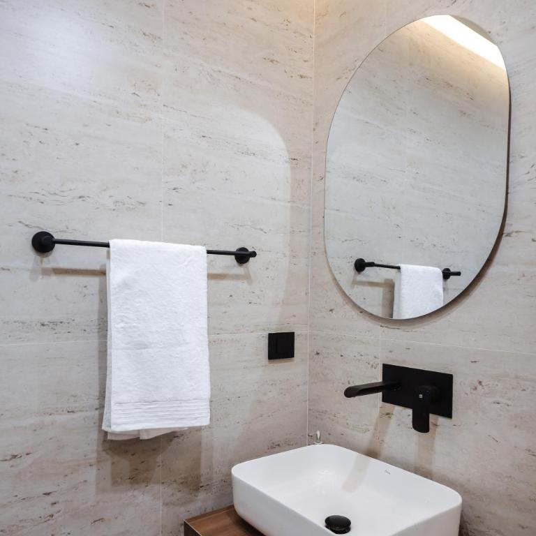 Villa The One Mostar with Heated Pool & Jacuzzi - Villa with Private Pool - 18