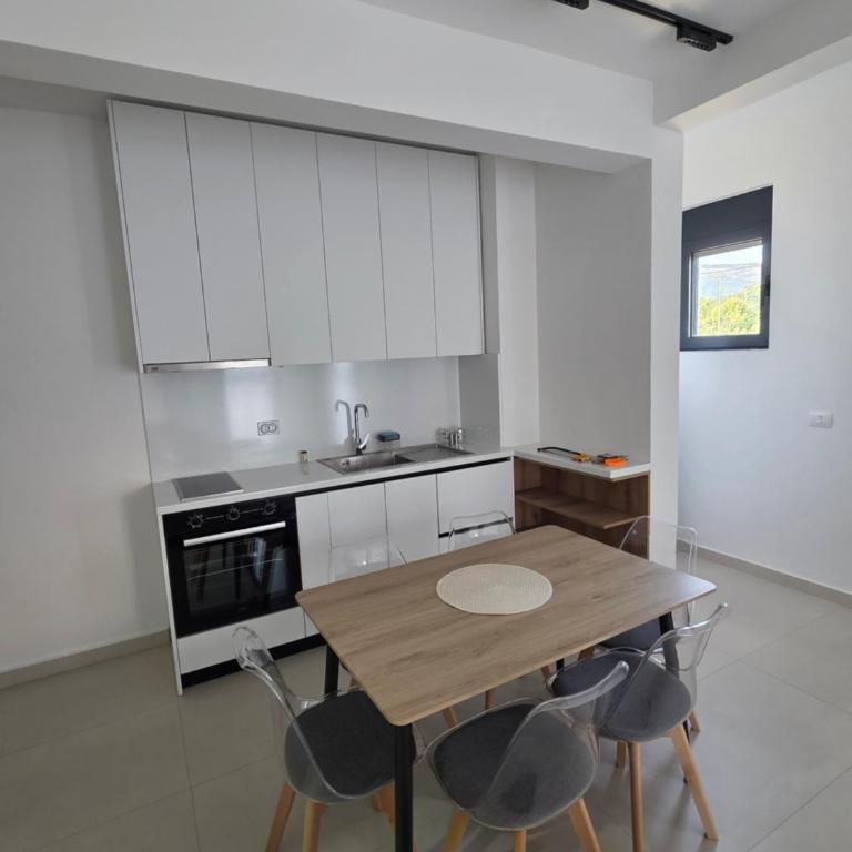 EMEApartments - Apartment - 5