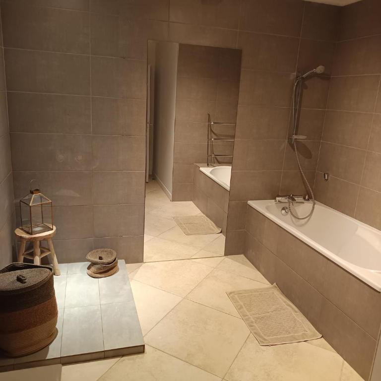 Escapade Charmante à Narbonne Grand Loft Prestige - Loft - 11