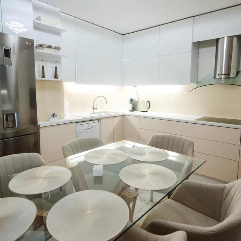 Villa The One Mostar with Heated Pool & Jacuzzi - Villa with Private Pool - 7