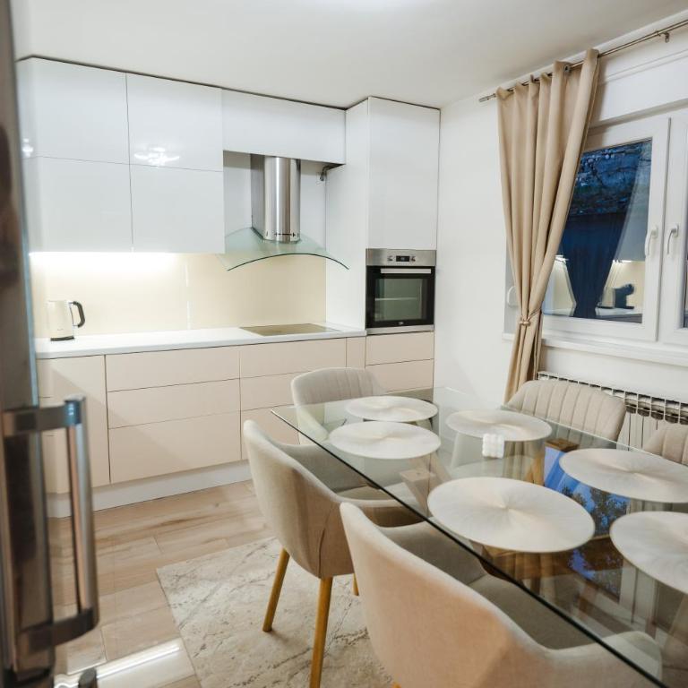 Villa The One Mostar with Heated Pool & Jacuzzi - Villa with Private Pool - 9