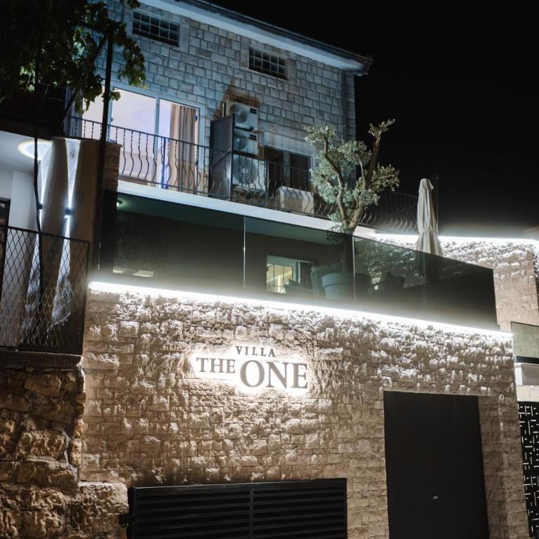 Villa The One Mostar with Heated Pool & Jacuzzi - Villa with Private Pool - 12