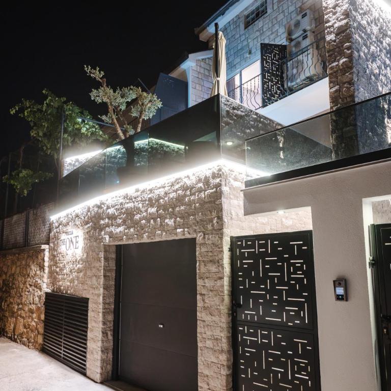 Villa The One Mostar with Heated Pool & Jacuzzi - Villa with Private Pool - 21