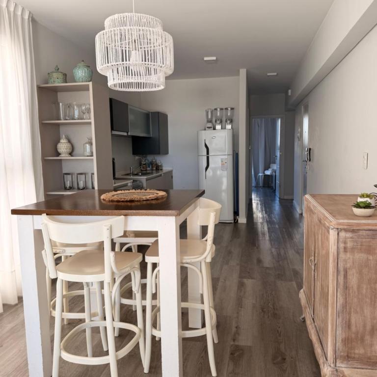 Depto cálido y moderno - Apartamento de 2 dormitorios - 4