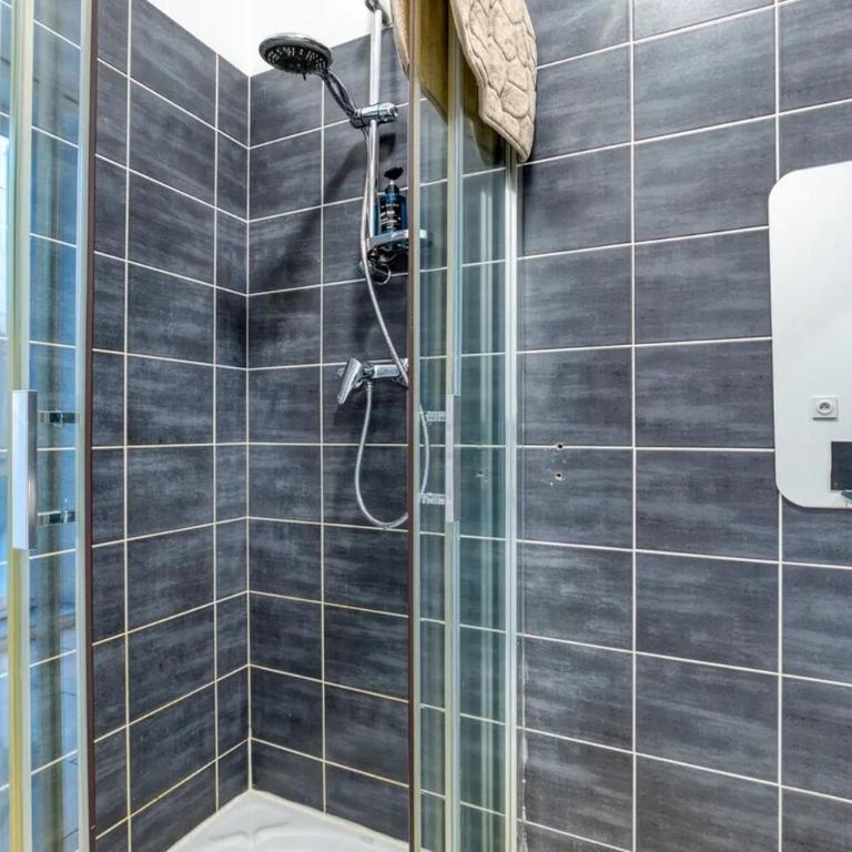 "La Lumineuse" Meublé Tourisme 3* AC, Pkg optionnel - Appartamento - 21