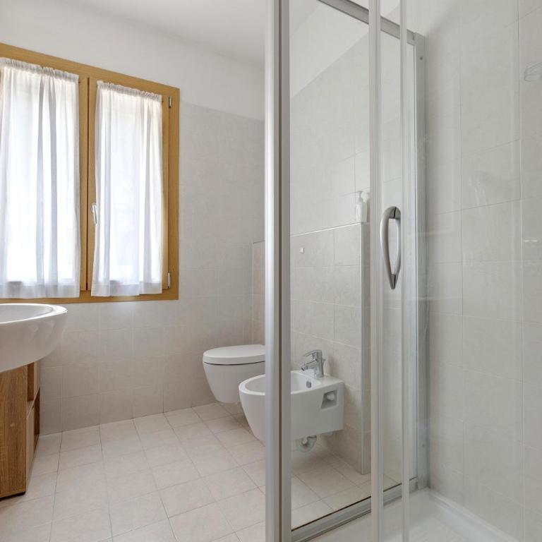 Casa Serena&Giacomo - Appartamento Deluxe con 2 Camere da Letto e Vista Giardino - 14